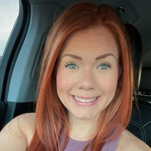 Meet your Posher, Emalee